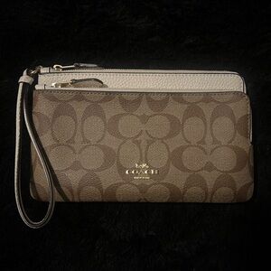 Coach Tan and Cream Signature Double Zip Wristlet